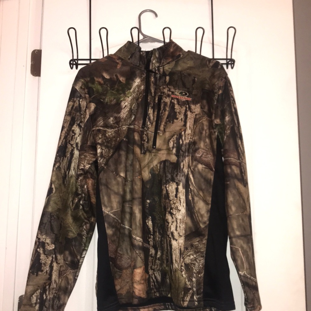 Mossy Oak Throwover